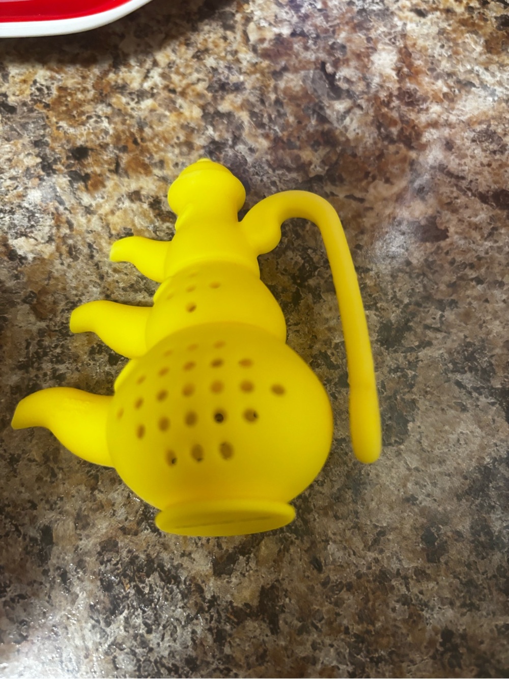 Alice in wonderland Interior Brown Teacup with Red plate and Yellow Tea Infuser - Picture 4 of 4